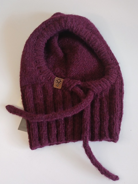 Balaclava alpaca - wiśniowy